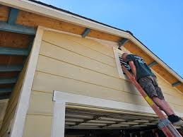 Siding Removal and Disposal in Navy Yard City, WA